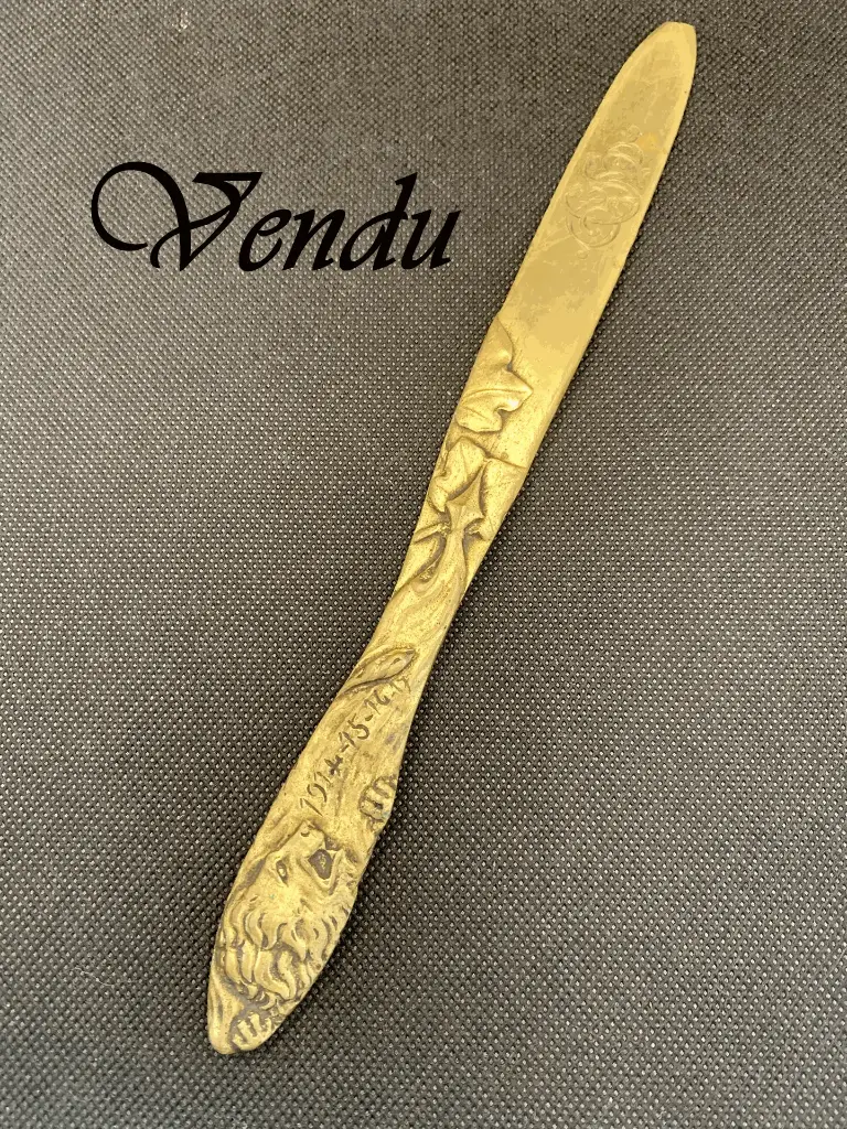 Coupe-papier commémoratif en bronze (1ère guerre mondiale)