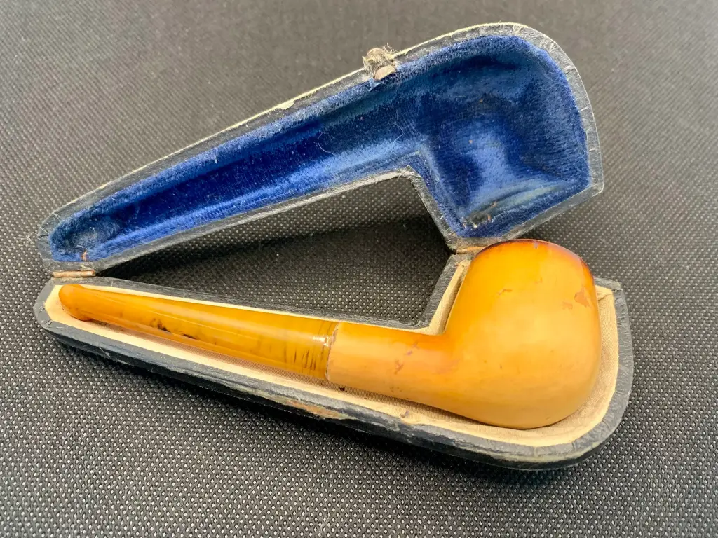 Pipe en écume véritable