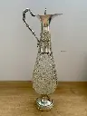 Grande carafe italienne en métal argenté et verre taillé