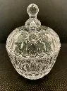Bonbonnière en cristal moulé