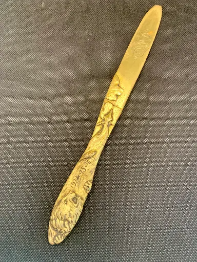 Coupe-papier commémoratif en bronze (1ère guerre mondiale)
